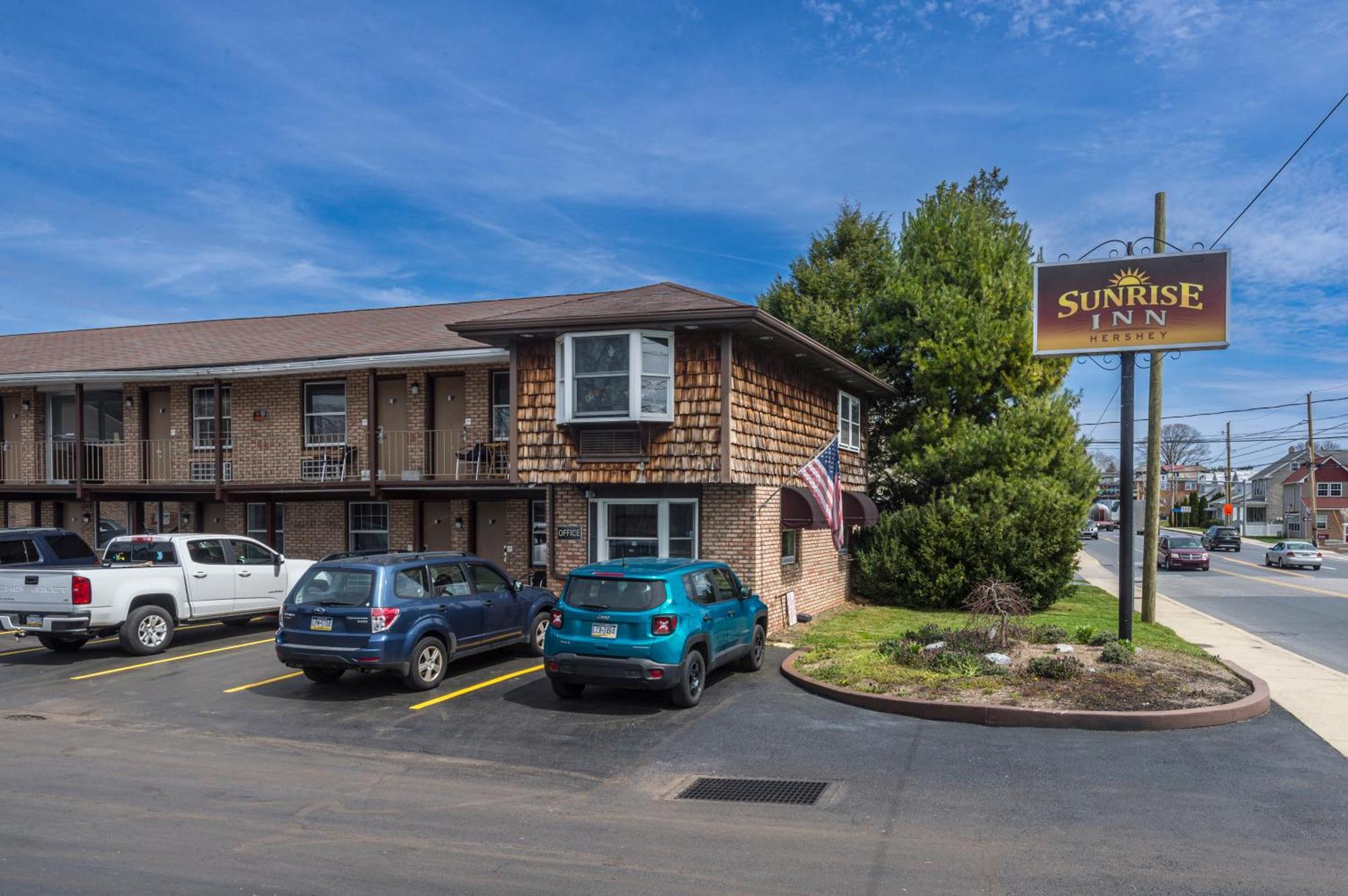 Sunrise Inn เฮอร์ชีย์ ภายนอก รูปภาพ